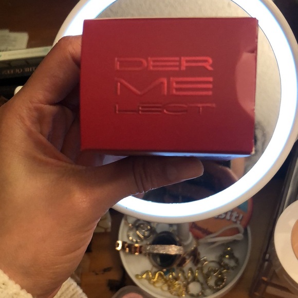 Dermelect Cosmeceuticals | OUTCREASE
Retinol Trifecta Serum - Picture 10 of 10